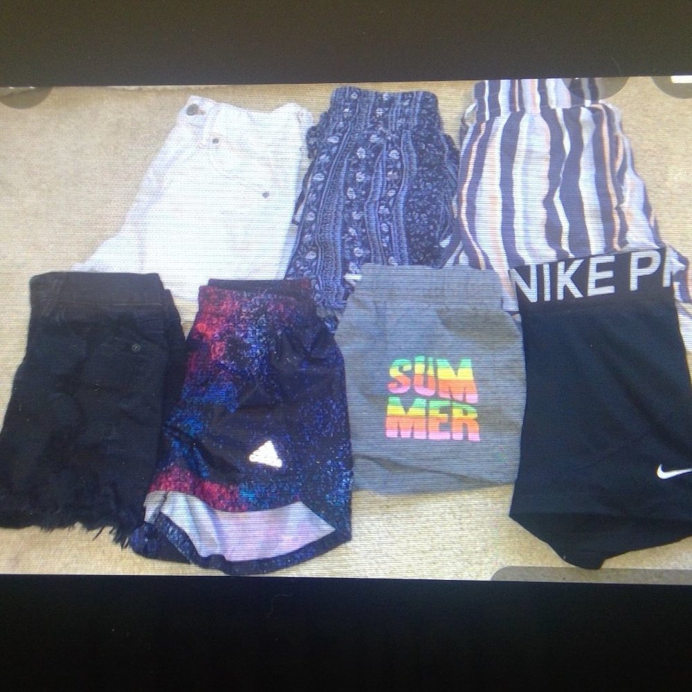 **SOLD** Girls Shorts